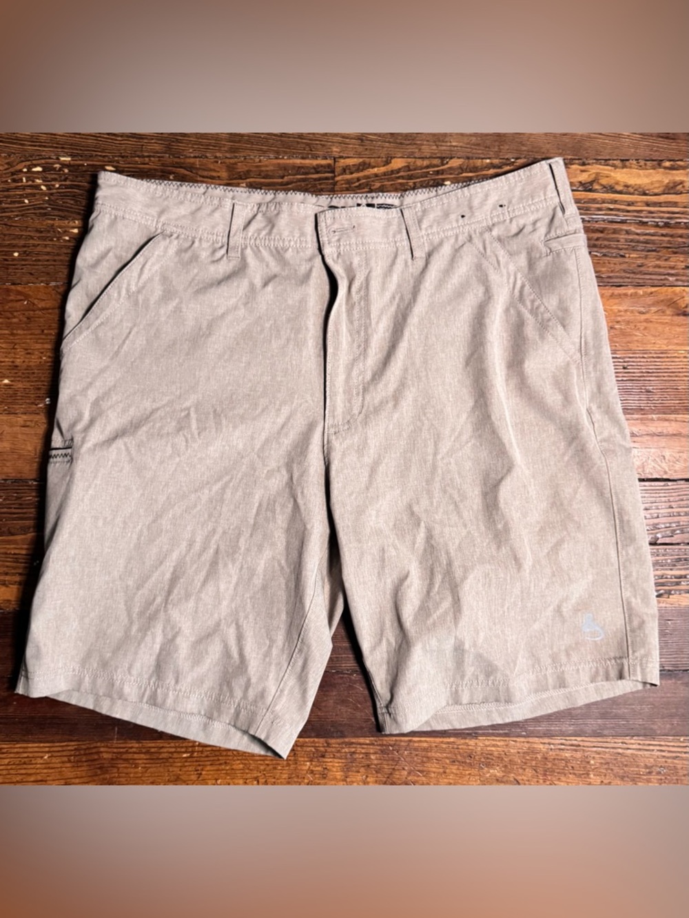 Hook & Tackle Beige Tan Fishing Shorts Men’s Hi-Tide Hybrid Performance Size 36